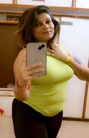 Independent Call Girls in Munirka